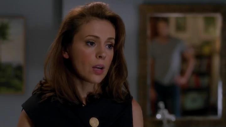 Charmed-Online-dot-net_Mistresses1x02TheMorningAfter2355.jpg