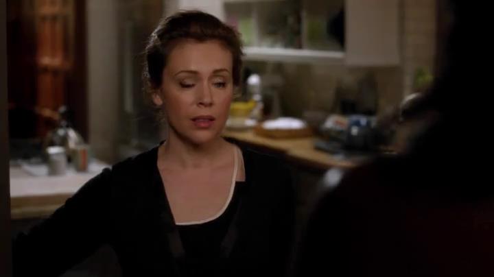 Charmed-Online-dot-net_Mistresses1x03BreakingAndEntering2201.jpg