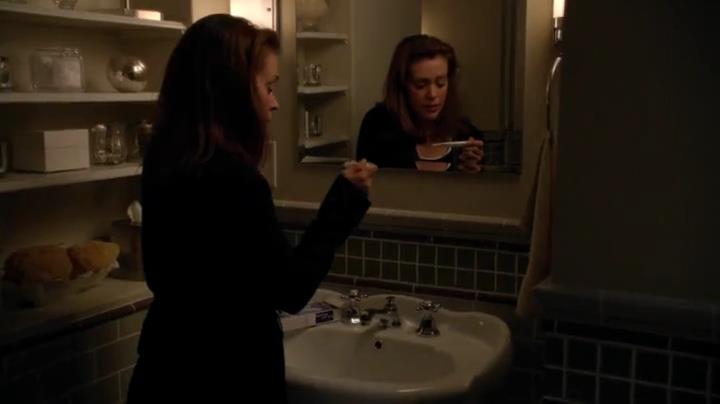 Charmed-Online-dot-net_Mistresses1x03BreakingAndEntering2448.jpg