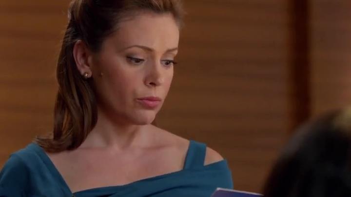 Charmed-Online-dot-net_Mistresses1x04AKissIsJustaKiss0694.jpg