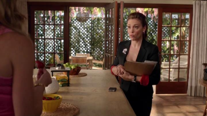 Charmed-Online-dot-net_Mistresses1x04AKissIsJustaKiss0930.jpg