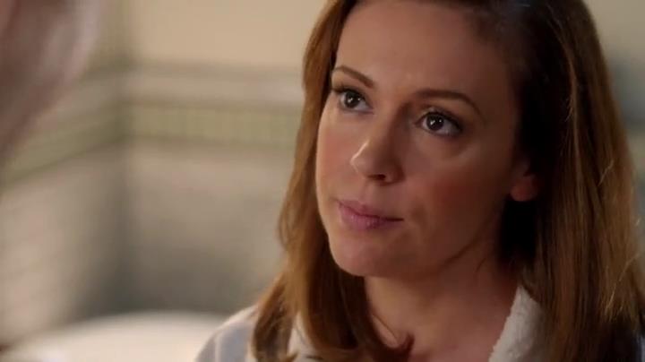 Charmed-Online-dot-net_Mistresses1x04AKissIsJustaKiss2311.jpg