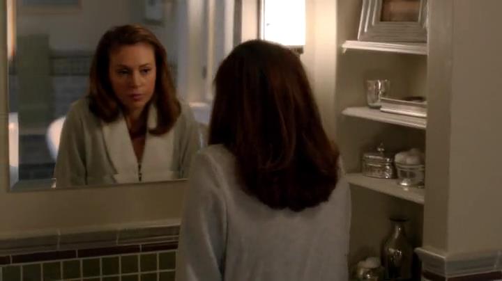 Charmed-Online-dot-net_Mistresses1x04AKissIsJustaKiss2359.jpg