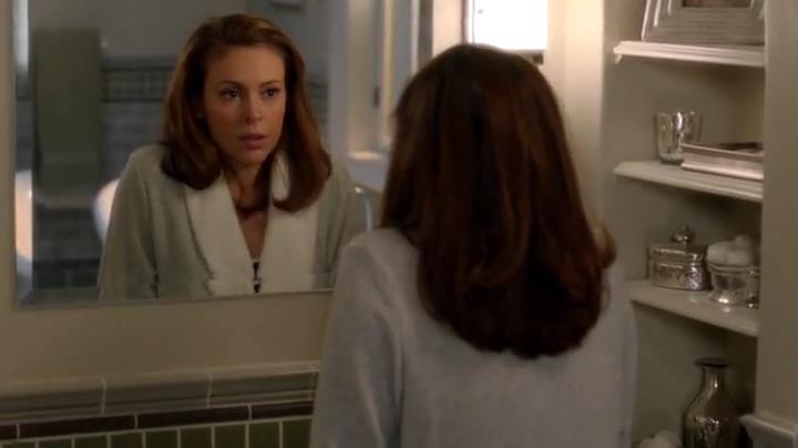 Charmed-Online-dot-net_Mistresses1x04AKissIsJustaKiss2364.jpg