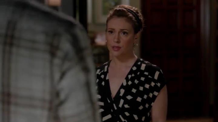 Charmed-Online-dot-net_Mistresses1x05_DecisionsDecisions2423.jpg