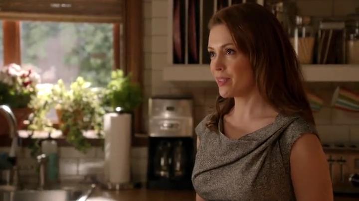 Charmed-Online-dot-net_Mistresses1x08Ultimatum0111.jpg