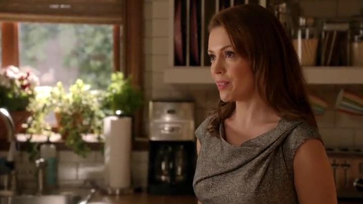 Charmed-Online-dot-net_Mistresses1x08Ultimatum0112.jpg
