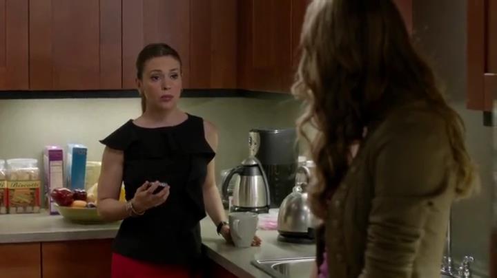 Charmed-Online-dot-net_Mistresses1x08Ultimatum1467.jpg