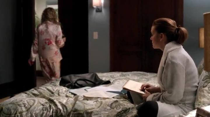 Charmed-Online-dot-net_Mistresses1x09GuessWhosComingtoDinner1135.jpg