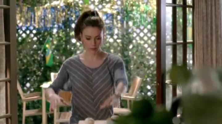 Charmed-Online-dot-net_Mistresses1x09GuessWhosComingtoDinner1312.jpg