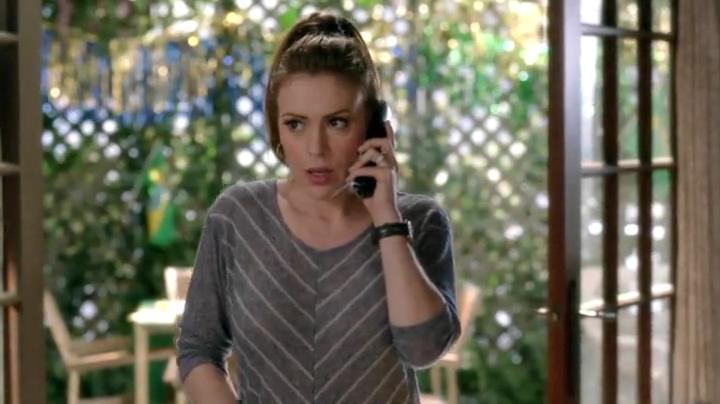 Charmed-Online-dot-net_Mistresses1x09GuessWhosComingtoDinner1327.jpg