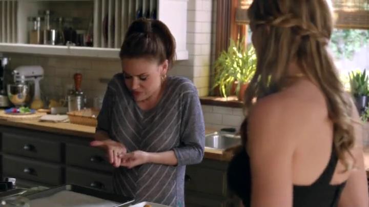 Charmed-Online-dot-net_Mistresses1x09GuessWhosComingtoDinner1581.jpg