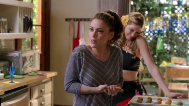 Charmed-Online-dot-net_Mistresses1x09GuessWhosComingtoDinner1588.jpg