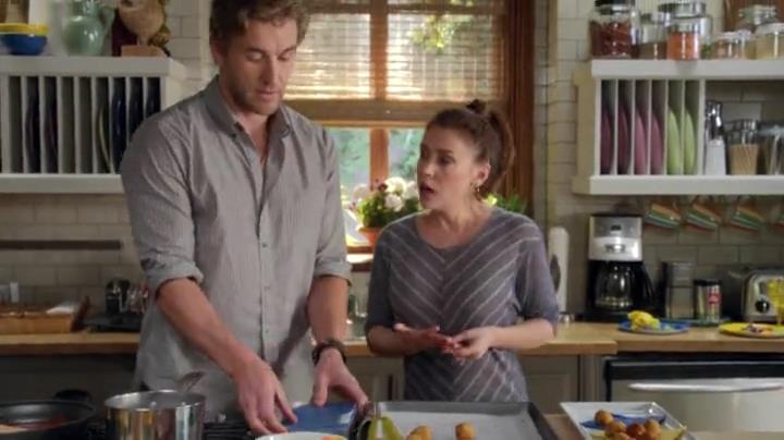 Charmed-Online-dot-net_Mistresses1x09GuessWhosComingtoDinner1606.jpg