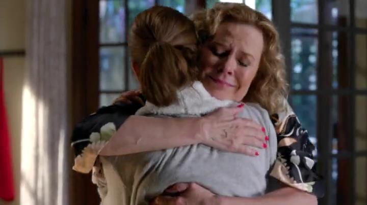 Charmed-Online-dot-net_Mistresses1x09GuessWhosComingtoDinner2053.jpg