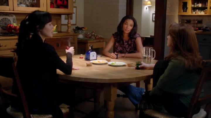 Charmed-Online-dot-net_Mistresses1x12WhenOneDoorCloses1173.jpg