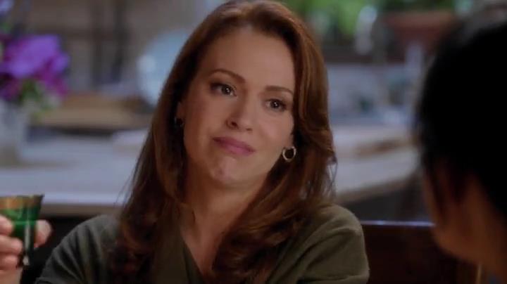Charmed-Online-dot-net_Mistresses1x12WhenOneDoorCloses1193.jpg