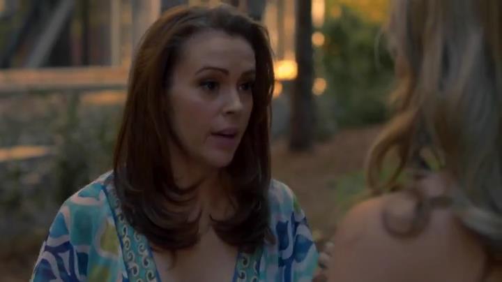 Charmed-Online-dot-net_Mistresses1x13IChooseYou0813.jpg