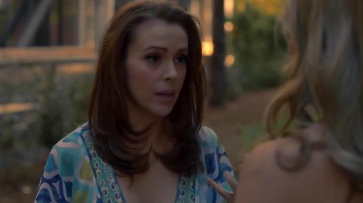 Charmed-Online-dot-net_Mistresses1x13IChooseYou0814.jpg