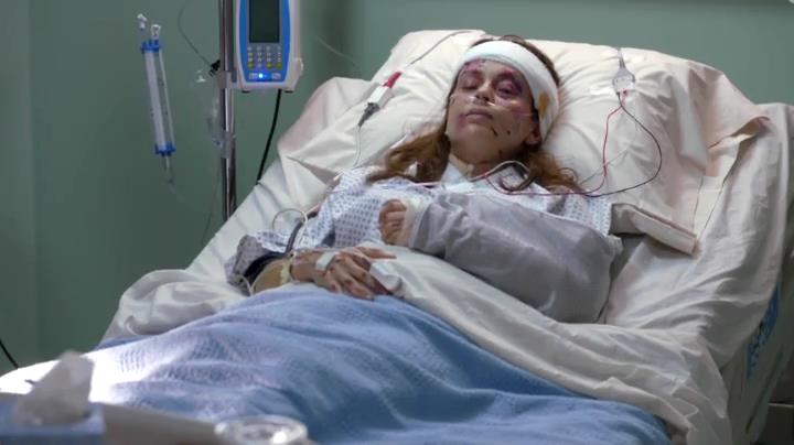 Charmed-Online-dot-net_Mistresses1x13IChooseYou2103.jpg