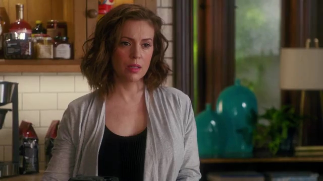 Charmed-Online-dot-net_Mistresses2x04-0097.jpg