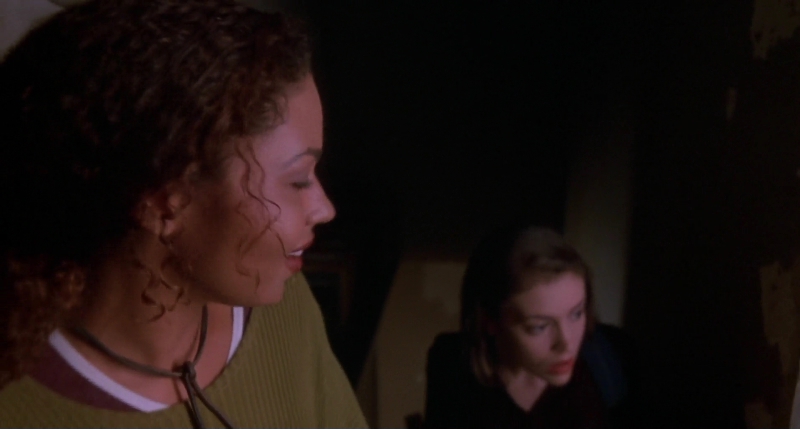 Charmed-Online-dot-net_PoisonIvy2-0527.jpg
