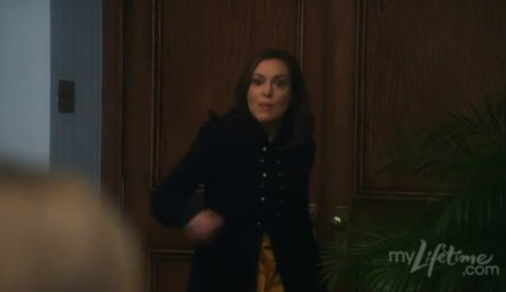 Charmed-Online-dot-net_SundaysAtTiffanys0703.jpg
