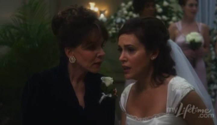 Charmed-Online-dot-net_SundaysAtTiffanys4097.jpg
