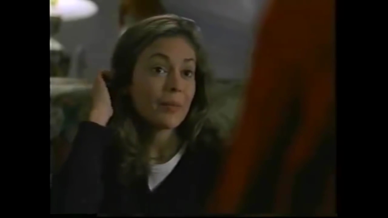 Charmed-Online-dot-NL_TheSurrogate1072.jpg