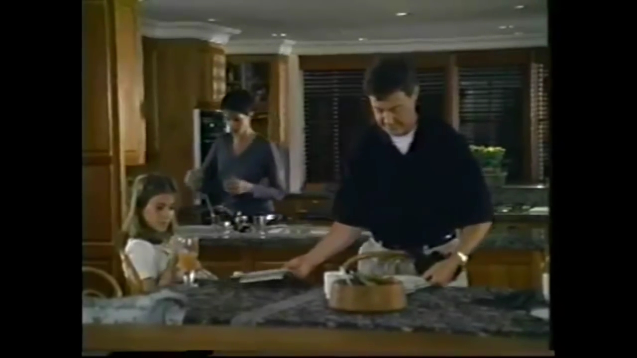 Charmed-Online-dot-NL_TheSurrogate1274.jpg