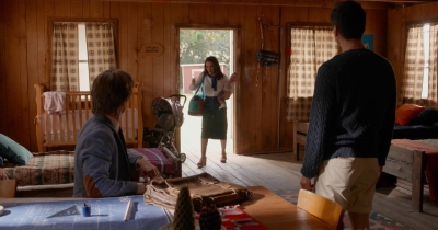 Charmed-Online-dot-nl_WetHotAmericanSummer10YearsLater-1x02Softball0718.jpg