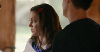 Charmed-Online-dot-nl_WetHotAmericanSummer10YearsLater-1x02Softball0756.jpg