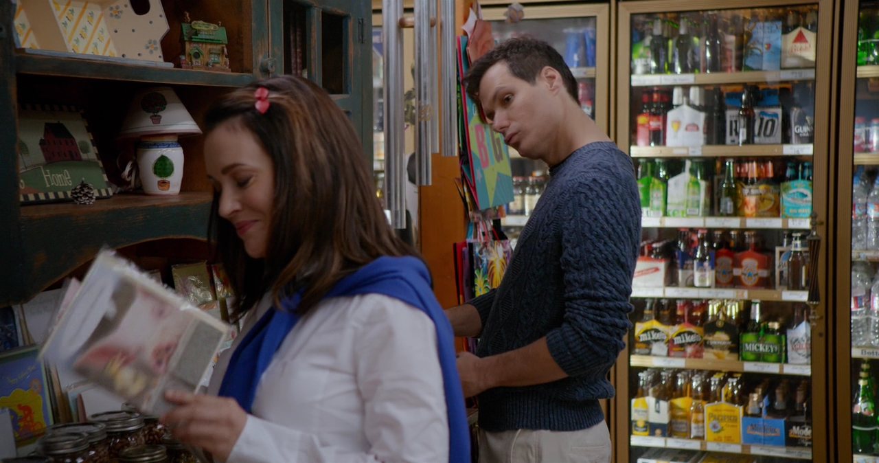 Charmed-Online-dot-nl_WetHotAmericanSummer10YearsLater-1x04Lunch0637.jpg