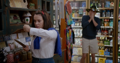 Charmed-Online-dot-nl_WetHotAmericanSummer10YearsLater-1x04Lunch0658.jpg