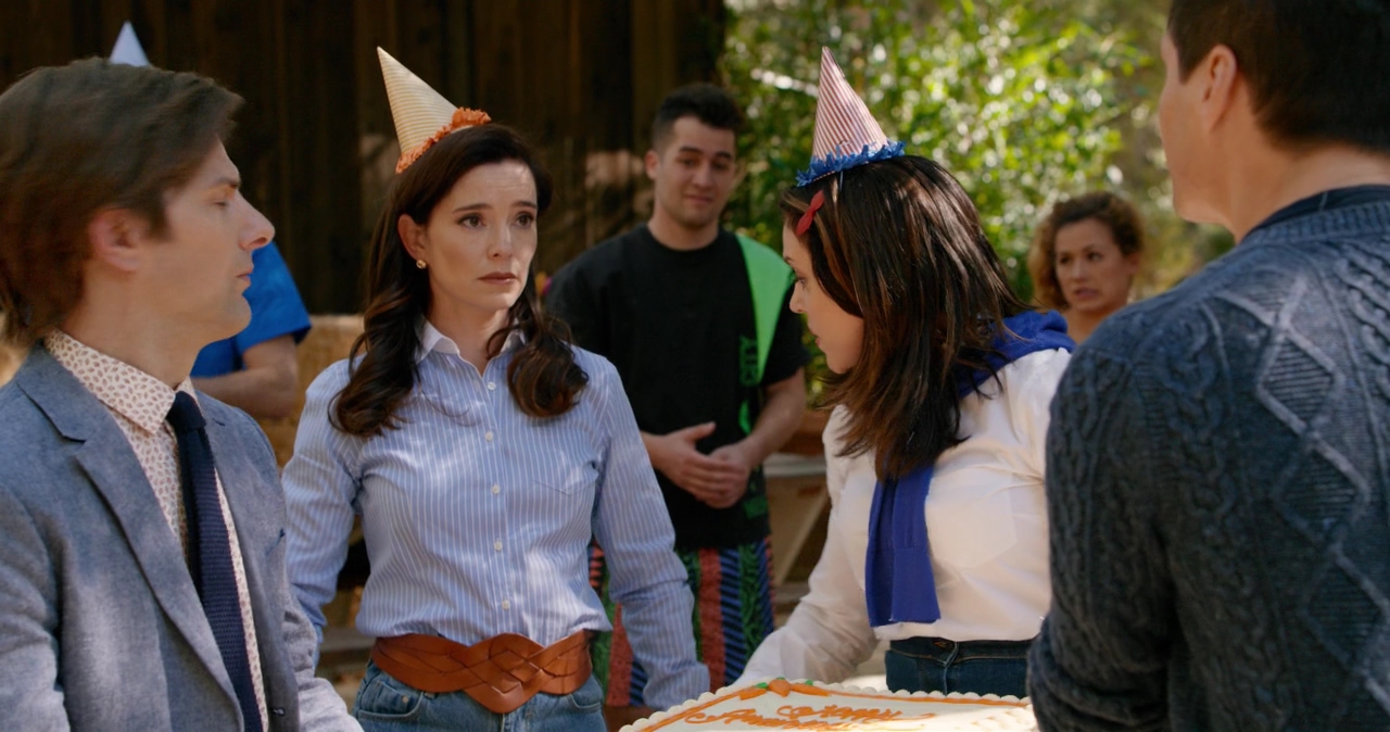 Charmed-Online-dot-nl_WetHotAmericanSummer10YearsLater-1x05KingOfCamp0467.jpg