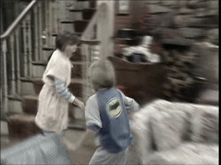 Charmed-online_dot_nl-WhosTheBossS1Extra-AndTheChildrenSamanthaAndJonathan0037.jpg