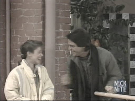 charmed-online_dot_nl-WhosTheBoss2x15-0100.jpg charmed-online_dot_nl-WhosTheBoss2x15-0100.jpg