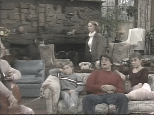 charmed-online_dot_nl-WhosTheBoss2x15-1175.jpg charmed-online_dot_nl-WhosTheBoss2x15-1175.jpg