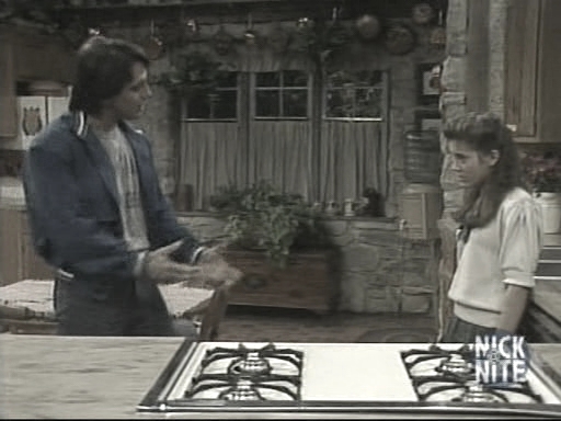 Charmed-online_dot_nl-WhosTheBoss4x02-0953.jpg Charmed-online_dot_nl-WhosTheBoss4x02-0953.jpg