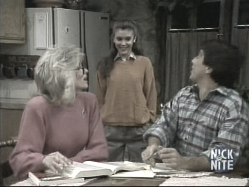 Charmed-online_dot_nl-WhosTheBoss4x17-0465.jpg Charmed-online_dot_nl-WhosTheBoss4x17-0465.jpg