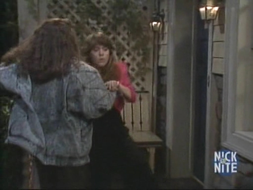 Charmed-Online_dot_nl_WhosTheBoss5x17-0269.jpg Charmed-Online_dot_nl_WhosTheBoss5x17-0269.jpg