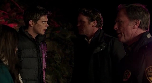 Charmed-Online-dot-nl_BeAfraid3840.jpg