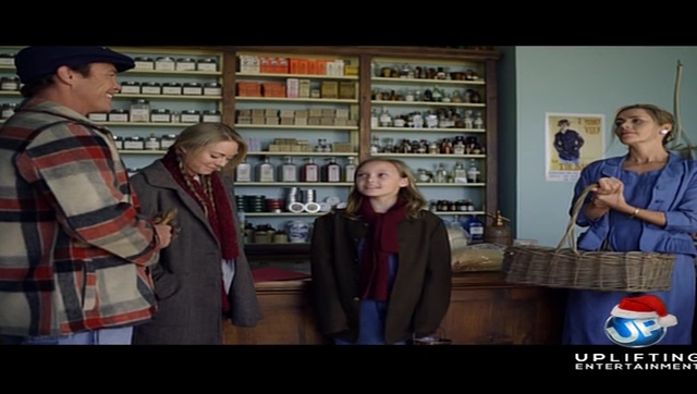 charmed-online-dot-nl_ChristmasForADollar2393.jpg
