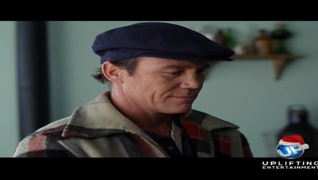 charmed-online-dot-nl_ChristmasForADollar2402.jpg