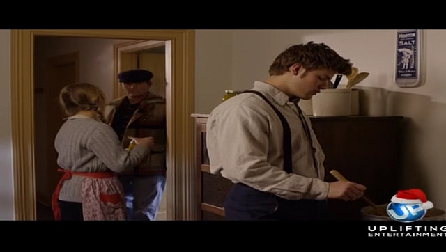 charmed-online-dot-nl_ChristmasForADollar2584.jpg
