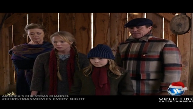 charmed-online-dot-nl_ChristmasForADollar2932.jpg