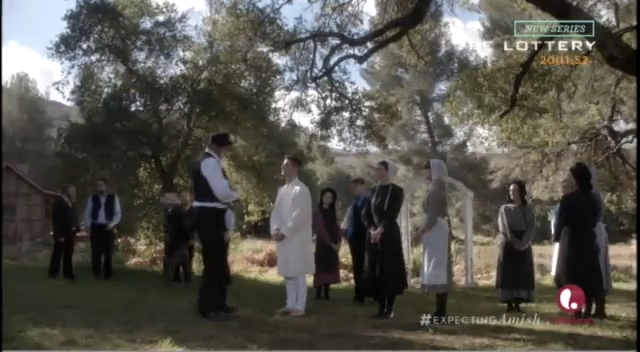 Charmed-Online-dot-net_ExpectingAmish4572.jpg