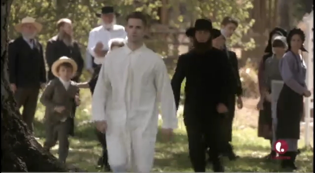 Charmed-Online-dot-net_ExpectingAmish4617.jpg