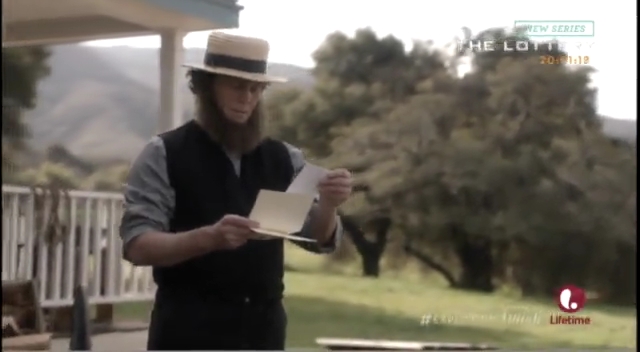 Charmed-Online-dot-net_ExpectingAmish4920.jpg