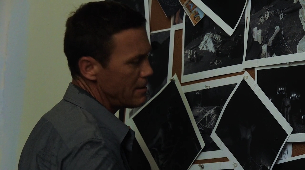 Charmd-Online-dot-nl_TheDemonologist1614.jpg Charmd-Online-dot-nl_TheDemonologist1614.jpg